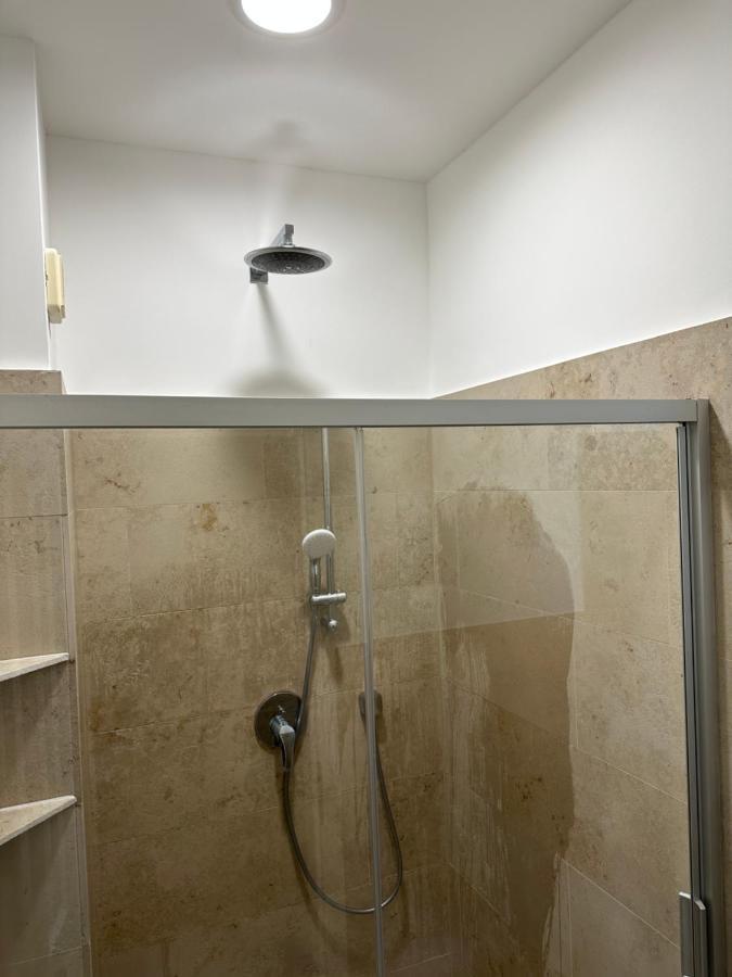 Apartment 1813 - Voelkerschlacht Zu Leipzig *